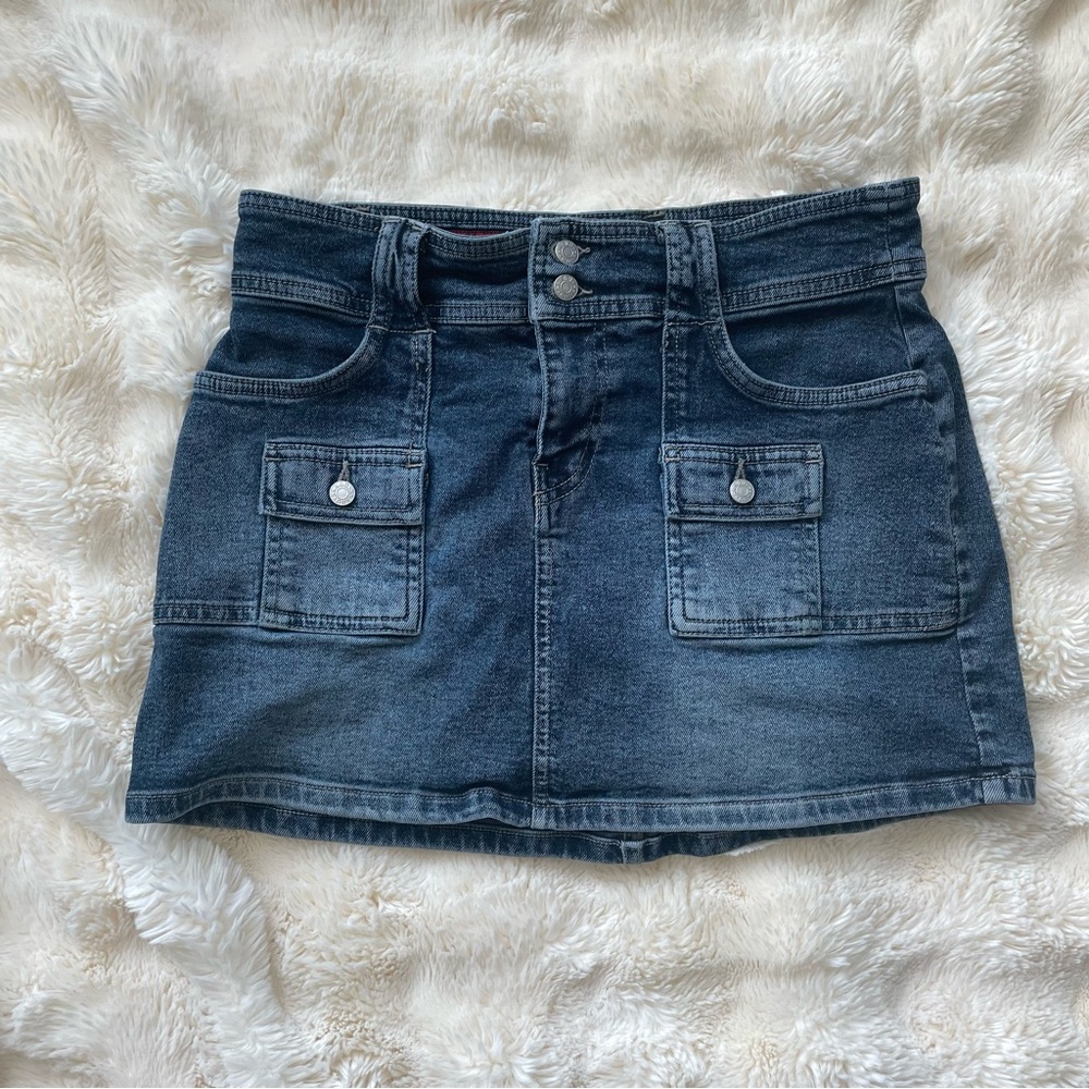 Y2K Guess Low Rise Denim Mini Skirt